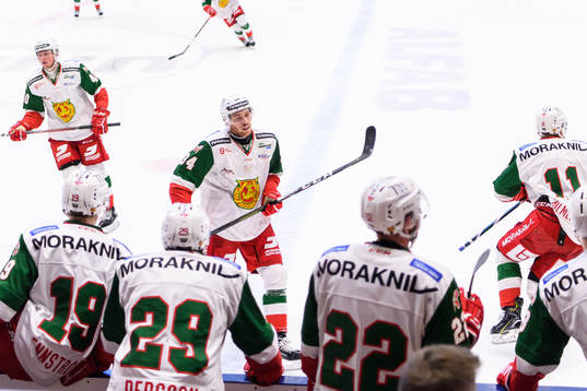 Moras Oscar Eklind deppar