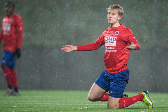 Karlslunds Jonathan Lundberg agerar