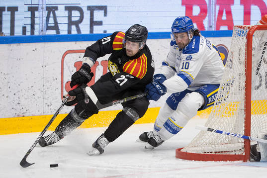 Brynäs Patrik Berglund och Leksands Johan Fransson
