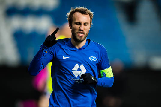 Magnus Wolff Eikrem of Molde celebrates