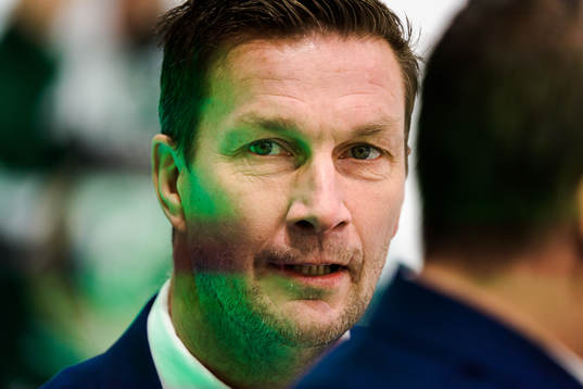 Färjestads huvudtränare Johan Pennerborn