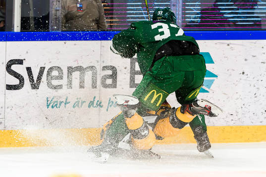 Skellefteås Tuomas Kiiskinen och Färjestads Adam Ginning