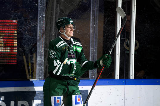Färjestads Jacob Peterson jublar