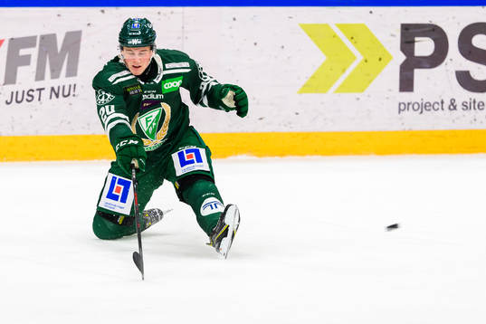 Färjestads Olle Lycksell