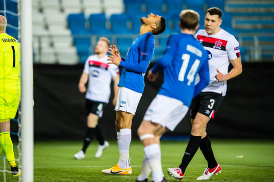 Ohikhuaeme Anthony Omoijuanfo of Molde reacts