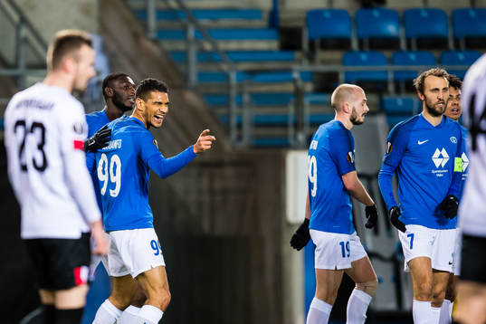 Ohikhuaeme Anthony Omoijuanfo of Molde celebrates