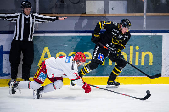Västerås Alexander Lunsjö och Modos Anton Öhman