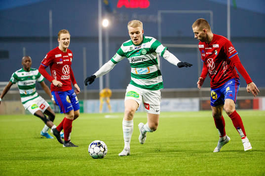 Västerås Simon Johansson och Östers Petar Petrovic