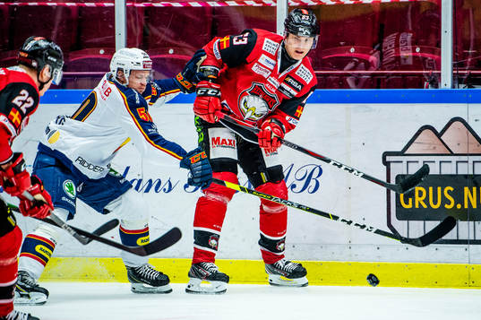 Malmö Redhawks Fredrik Händemark mot Djurgårdens Tobias