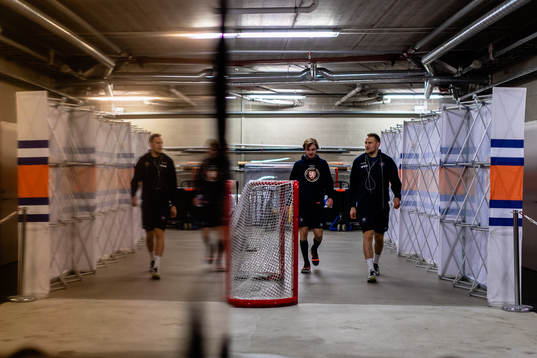 Växjös Jacob Forsbacka-Karlsson och Ilari Melart före