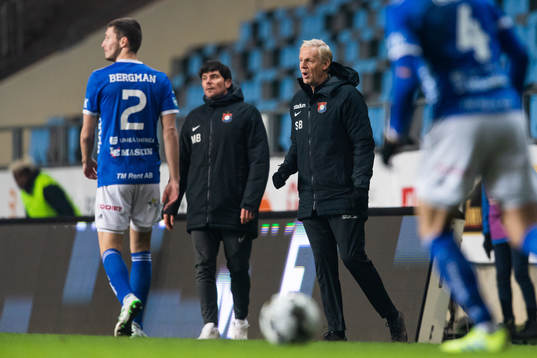 Örgrytes tränare Miguel Beas och tränare Sören