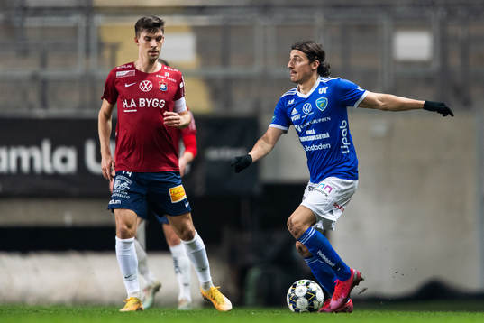 Örgrytes Daniel Paulsson och Umeås Enis Ahmetovic