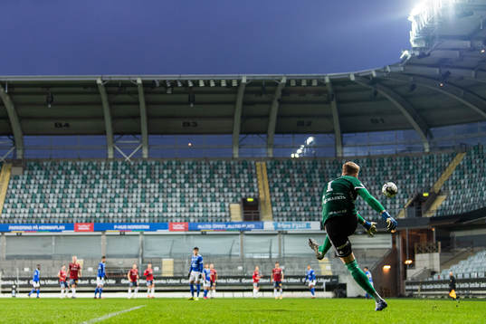 Umeås målvakt Viktor Frodig