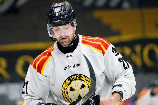 Brynäs Patrik Berglund deppar