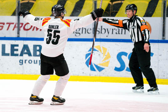 Brynäs Noel Gunler jublar