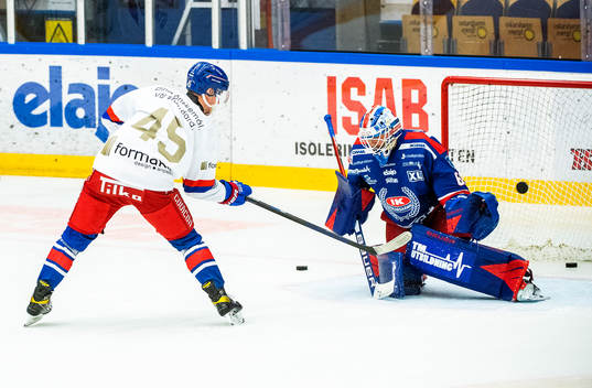 Oskarshamns Jan Ordos och målvakt Tex Williamsson
