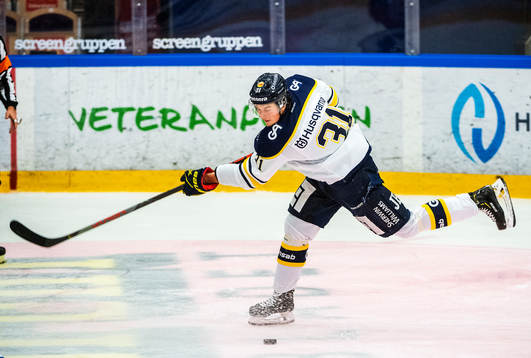 HV71s Oskar Olausson