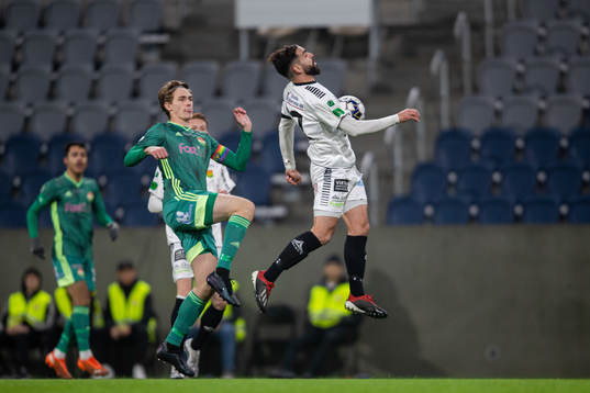 GAIS Mervan Celik och Dalkurds Christoffer Styffe