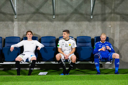 GAIS Julius Johansson, Adnan Maric och målvakt Mathias