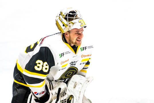 Goalkeeper Henrik Holm of Stavanger Oilers