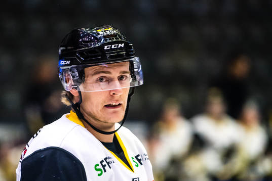 Andreas Klavestad of Stavanger Oilers