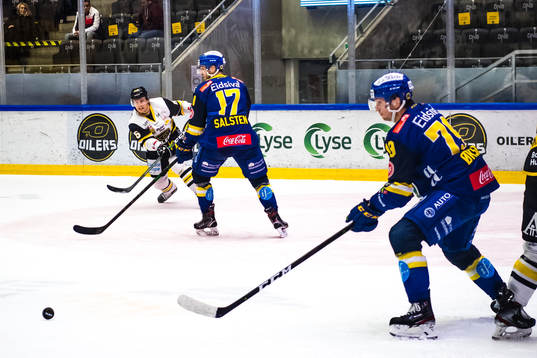 Andreas Klavestad of Stavanger Oilers