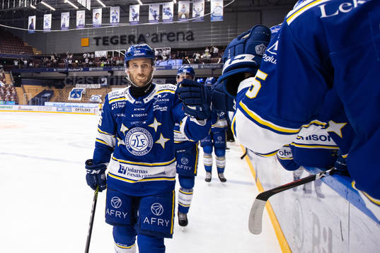 Leksands Carter Camper jublar