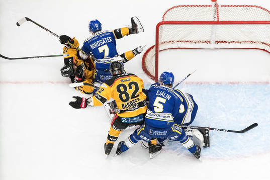 Leksands Lucas Nordsäteroch Luleås Isac Brännström och