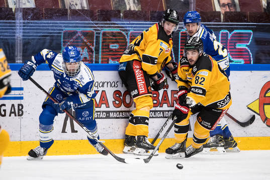 Leksands Isak Rosén och Luleås Chris Desousa