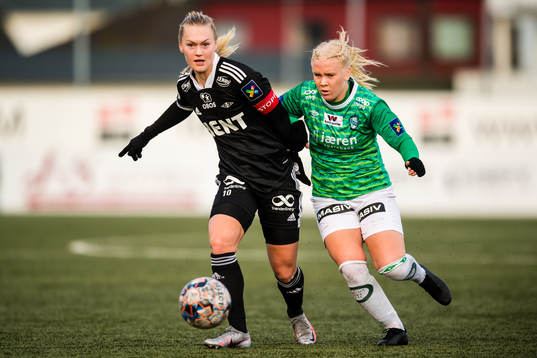 Marit Clausen of Rosenborg and Julie Austdal of Klepp