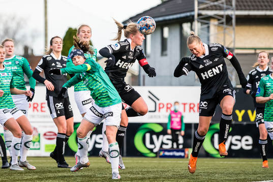 Tuva Hansen of Klepp, Marit Clausen of Rosenborg and