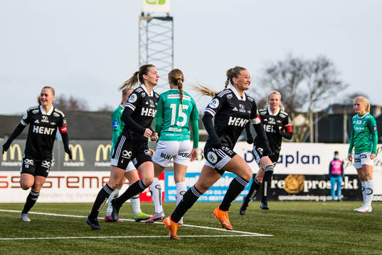 Lisa-Marie Karlseng Utland of Rosenborg celebrates