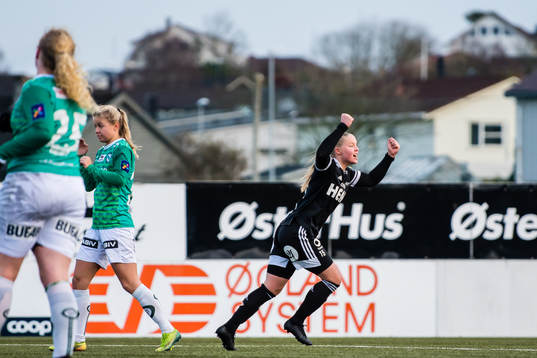 Celine Emilie Nergård of Rosenborg celebrates