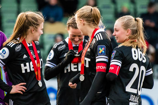 Kristine Minde of Rosenborg with her silver medal