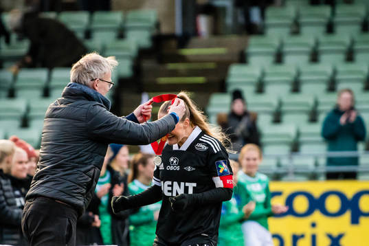 Lisa-Marie Karlseng Utland of Rosenborg with her silver