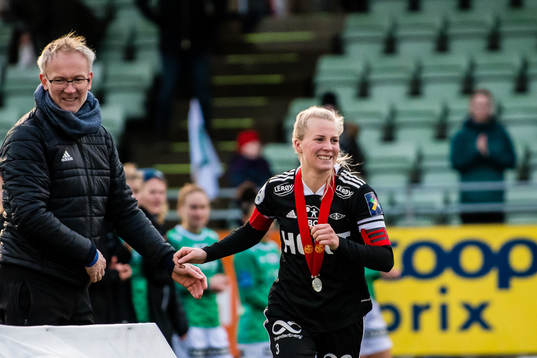 Mali Lilleås Næss of Rosenborg with her silver medal