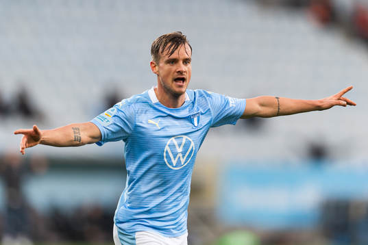 Malmö FFs Eric Larsson jublar