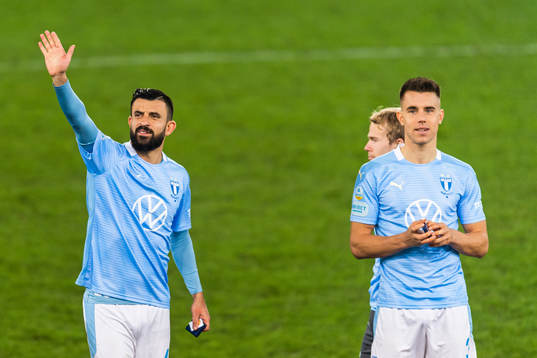 Malmö FFs Behrang Safari tackas av