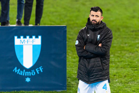 Malmö FFs Behrang Safari hyllas