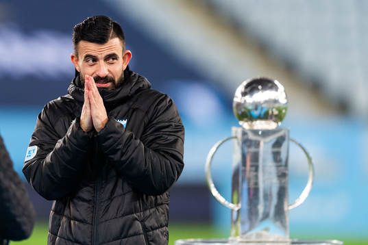 Malmö FFs Behrang Safari hyllas