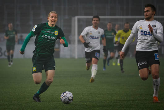 Hammarbys Gustav Ludwigson och Örebros Benjamin Hjertstrand