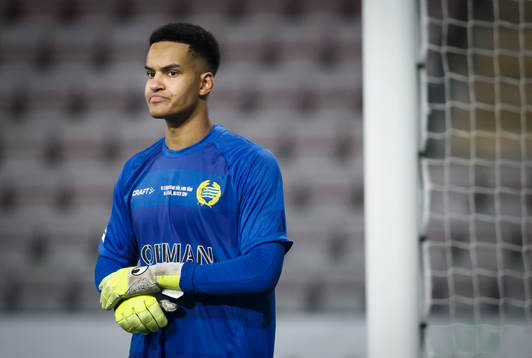 Hammarbys målvakt Oliver Dovin