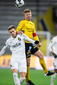 s Bojan Radulovic och Elfsborgs Sivert Nilsen