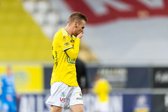 Falkenbergs Tobias Englund deppar