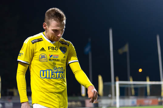 Falkenbergs Tobias Englund deppar