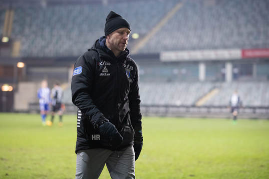 Sirius tränare Henrik Rydström deppar