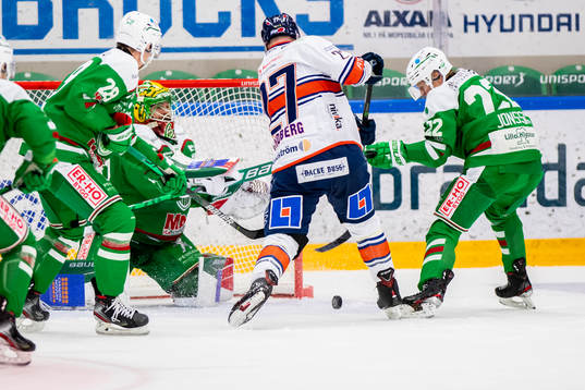 Växjös Martin Lundberg ikapp med Rögles Samuel Jonsson
