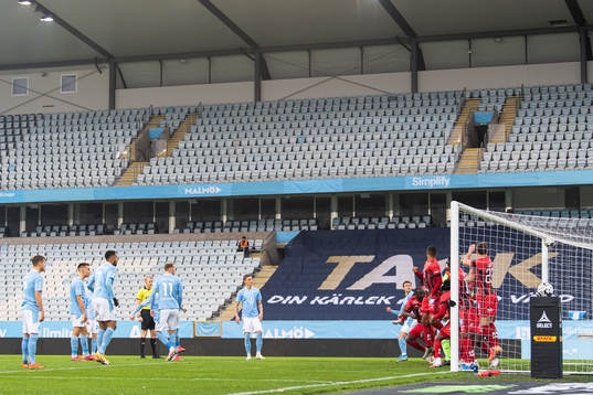 Malmö FFs Anders Christiansen gör 1-0