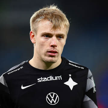 IFK Norrköpings målvakt Isak Pettersson deppar