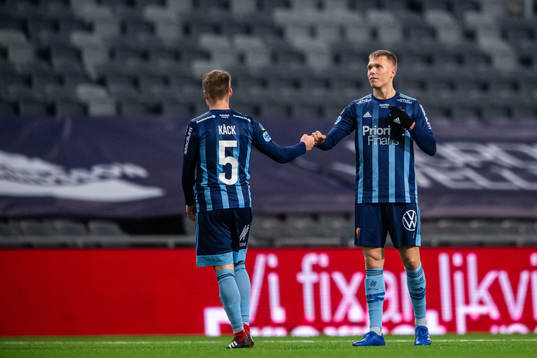 Djurgårdens Elliot Käck och Jonathan Augustinsson jublar